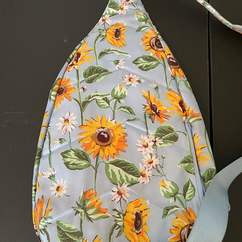 Vera Bradley Sunflower Sky Reactive Slingback backpack - Picture 13 of 13